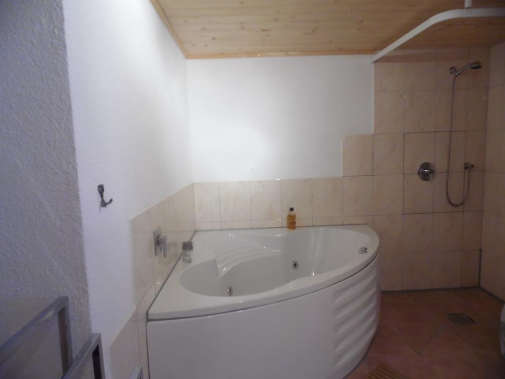Appartment Chalet Sonnenheim Kandersteg Ngoại thất bức ảnh